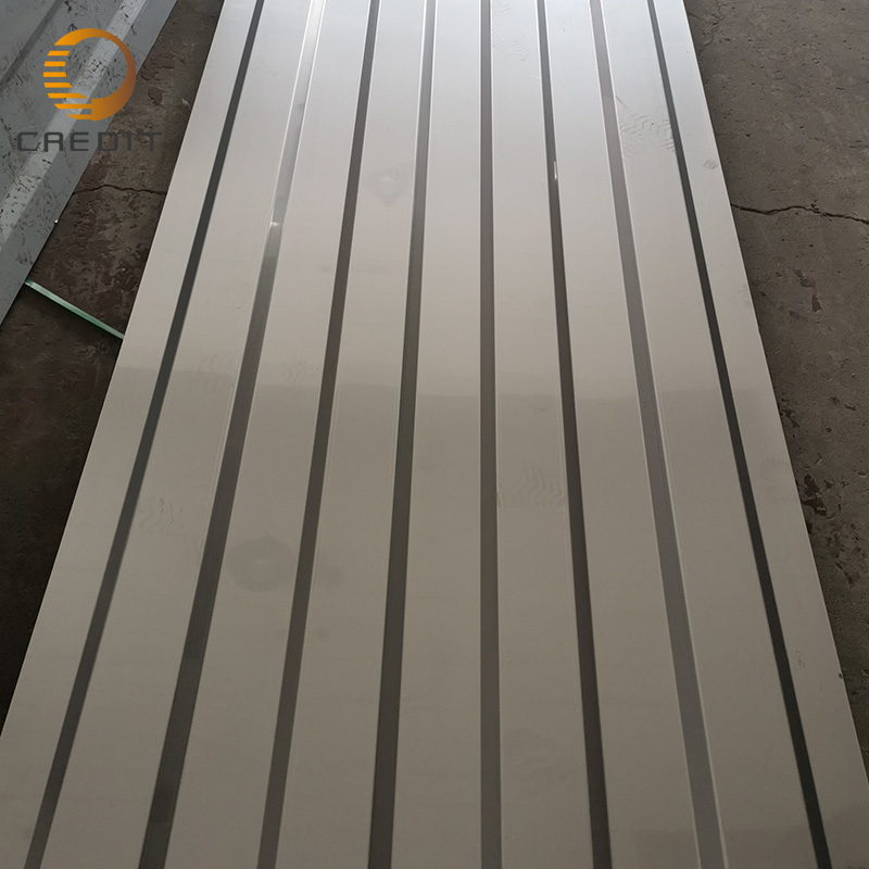Lamiera per coperture